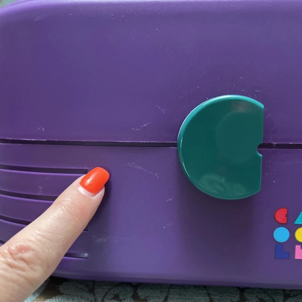 Estuche organizador de maquillaje cosmético Caboodles vintage años 90 púrpura y verde azulado Foto 3 de 4