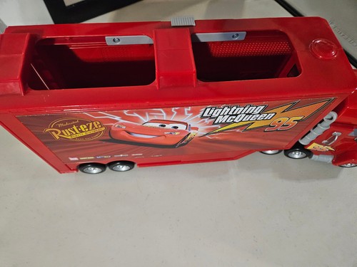 Disney Pixar Cars Mack Semi Truck Trailer Mattel 12" w 2 Lightning McQueen - Picture 18 of 21
