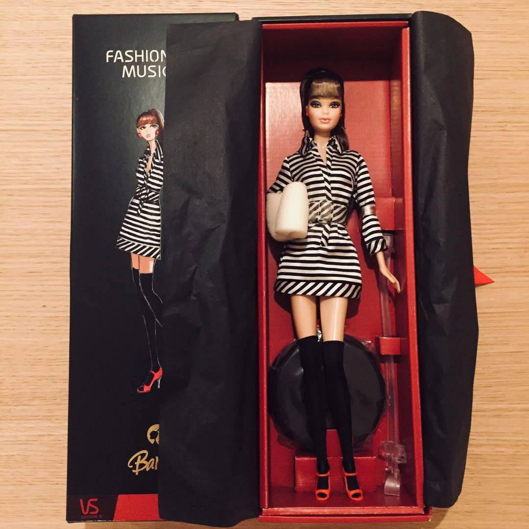 Barbie Doll Namie Amuro 60's Vidal Sassoon Fashion Music Limited