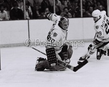 B W 8x10 photo of Boston Bruins legend Gerry Cheevers 3 Vol. 2