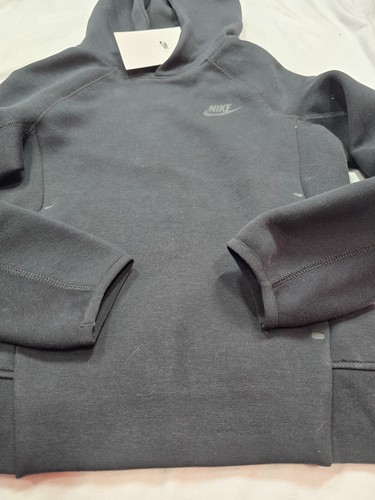 Nike Sportwear Tech Fleece Black Hoodie Pullover Sweatshirt FD3291-010 Kids S - Picture 4 of 6