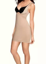 WOMENS SMALL MAIDENFORM FLEXEES FIRM CONTROL FULL SLIP PANTY LINED, BEIGE