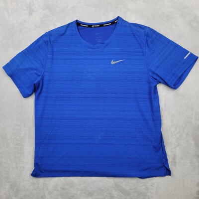 basic nike shirt