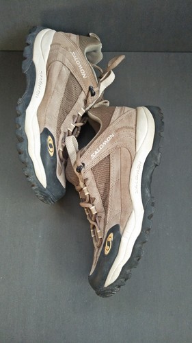 Salomon Womens Hiking Shoes in VGC European size 40 - Picture 5 of 12
