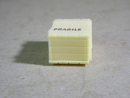 485X DINKY Frankreich 1 Kasten Beige Fragile Kunststoff Teil Ersatz- für Dukw - Bild 2 von 7
