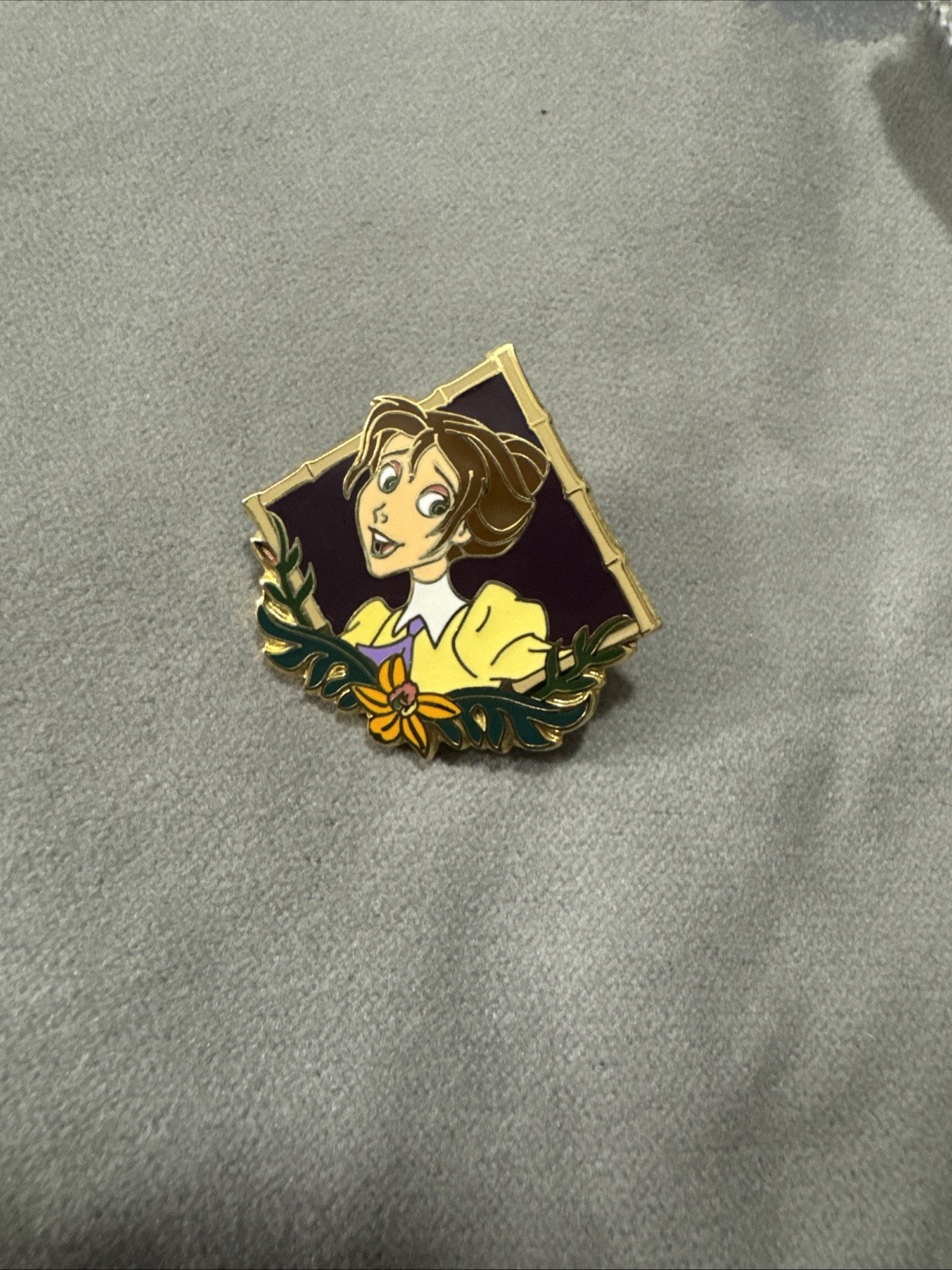 2001 DISNEY MOVIE TARZAN Pin JANE 