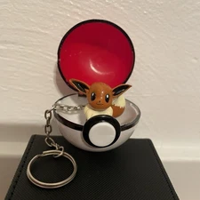 VINTAGE 1999 Eevee Poke Ball Keychain Pokemon Basic Fun