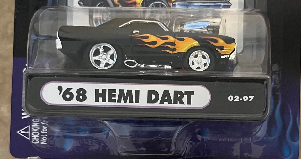 Muscle Machines '68 Dodge HEMI Dart Black 02-97 Die-Cast 1:64 - Image 2 of 3