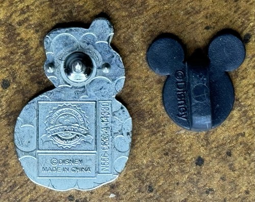 Disney pin DLP Paris FIGARO in Pumpkin 2015 - Picture 2 of 2
