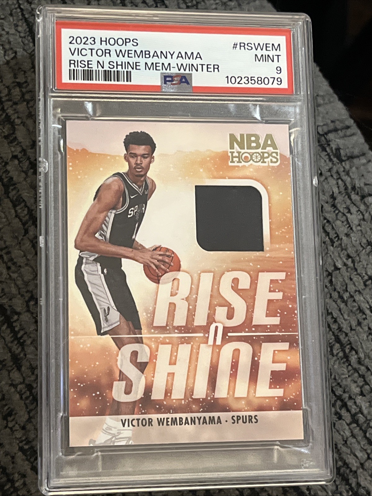 🏀2023 HOOPS VICTOR WEMBANYAMA Rookie Rise & Shine MEM-WINTER PSA-9!!