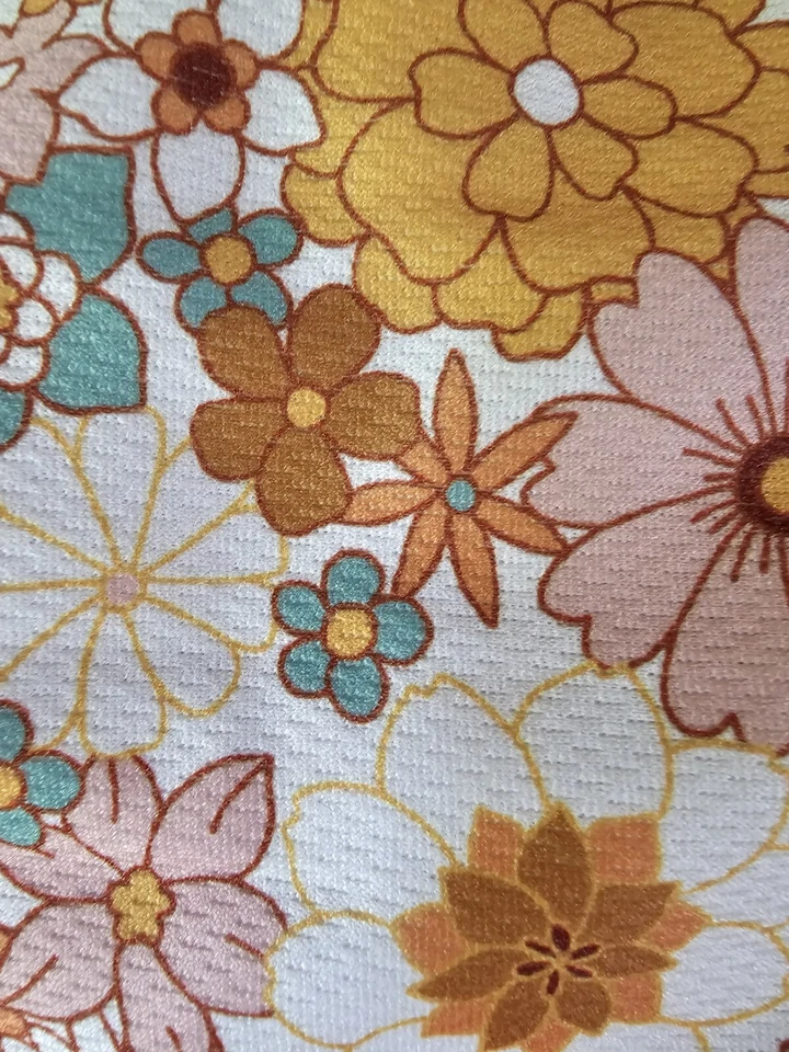 Toallita de tela retro con flores Lighthouse Kids Company Foto 3 de 4