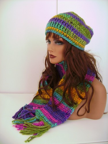 BRIGHT HOT MULTI HAND CROCHET HAT AND SCARF SET HAND MADE BEANIE CLOCHE TAM CAP - Picture 12 of 12