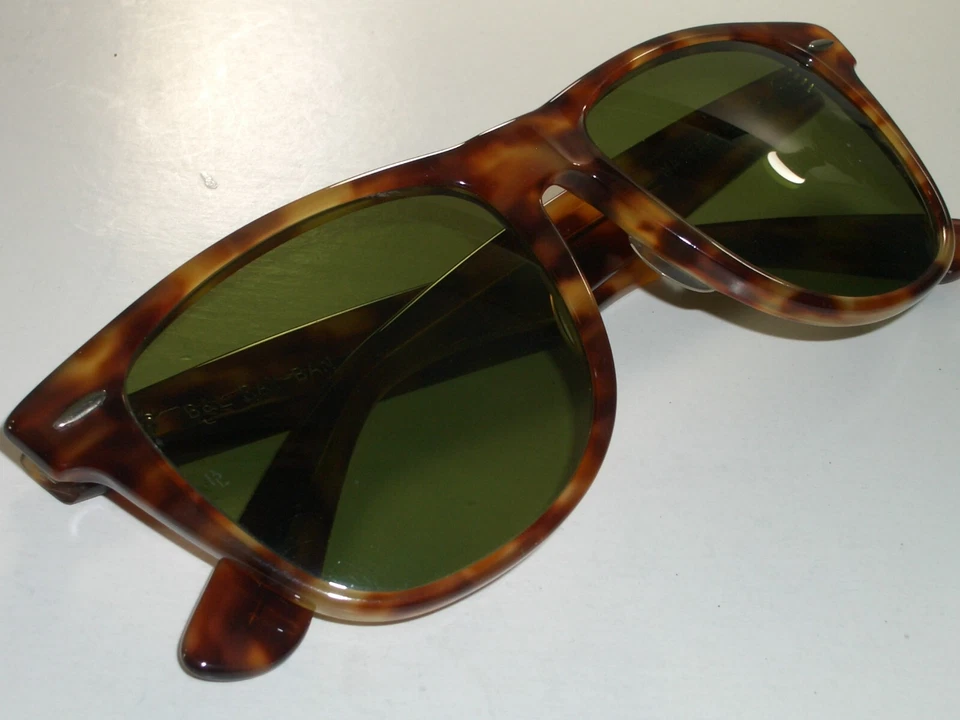 GAFAS DE SOL VINTAGE B&L RAY BAN ANTIGUAS TORTUGA WAYFARER II RB3 LENTES VERDES TRU Foto 2 de 4