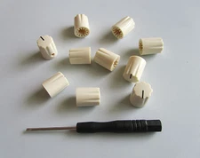 10x Guitar Amp Effect Pedal Knobs 1/4" Davies 1900H Style Knob Aged White