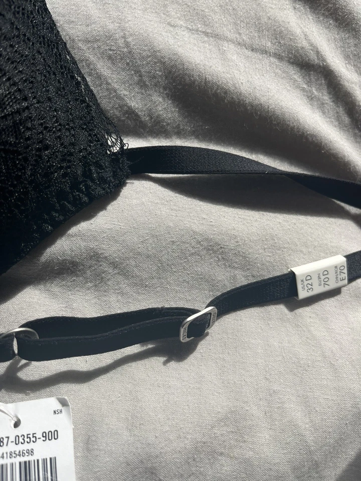 Hollister Sujetador Push Up Encaje Negro en 32D Foto 3 de 4