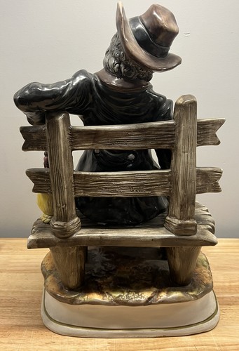 CAPODIMONTE - Hobo Tramp Traveling On Bench Resting - Rare Vintage Signed 18” - Picture 7 of 12