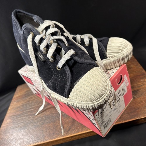 Vtg 1990 Vans Shoes Size 9.5 Womens Plimsoll USA Navy Blue Suede Ribbed Bumper - Picture 13 of 24