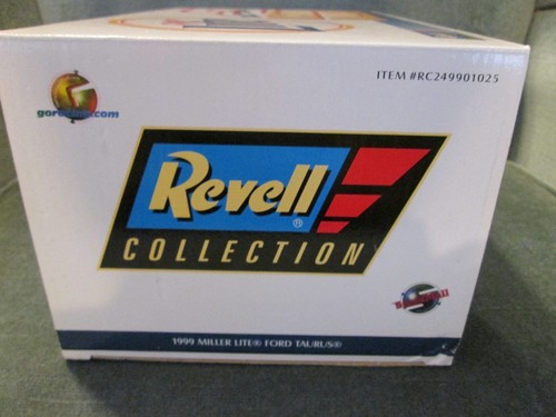 Revell Collections NASCAR1/24 Auto Rusty Wallace #2 Miller Lite 1999 Ford Taurus - Foto 11 di 12