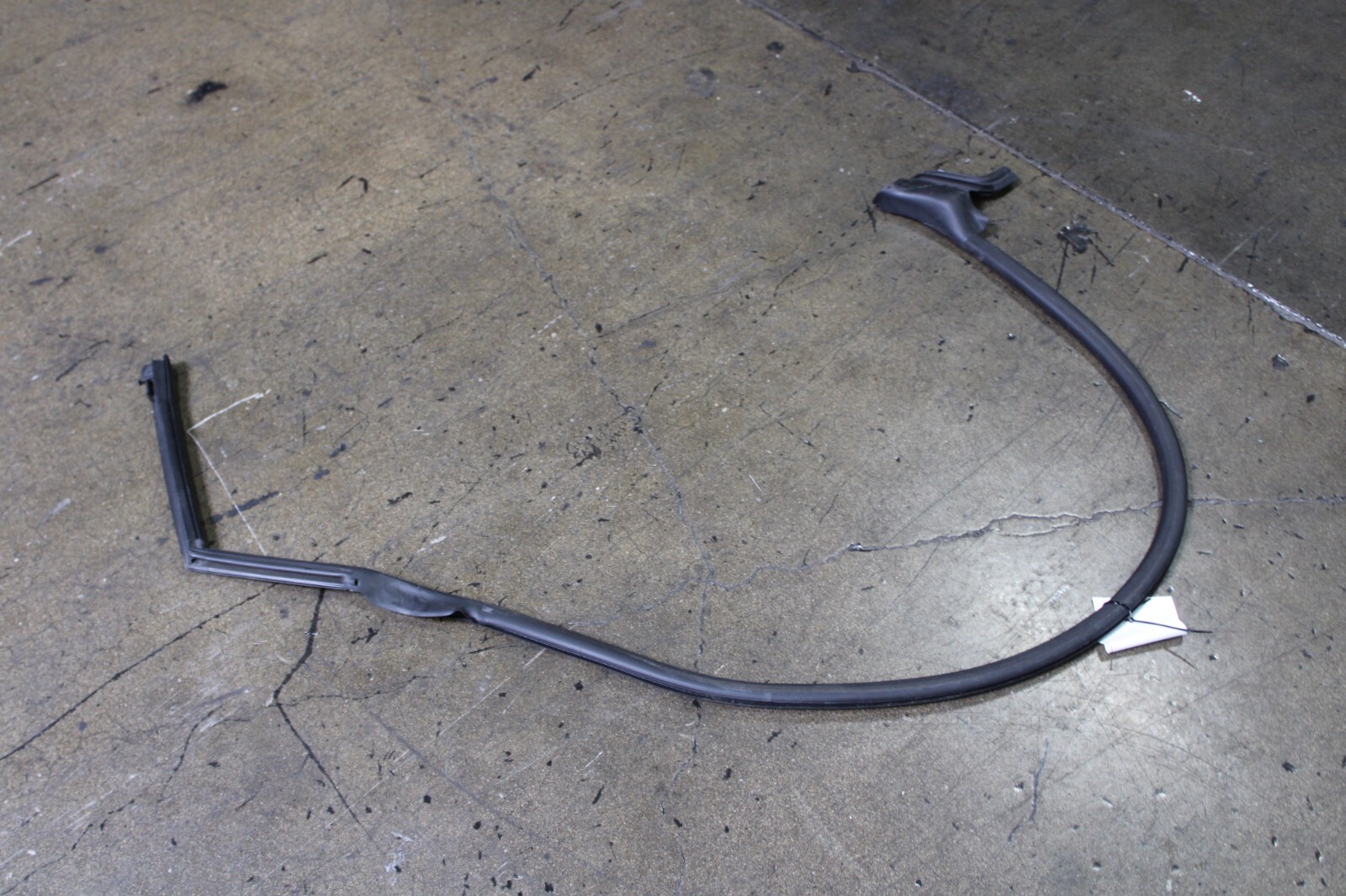 Lamborghini Gallardo, Spyder, LH, Left, Gasket on Body, Used, P/N 407831707A
