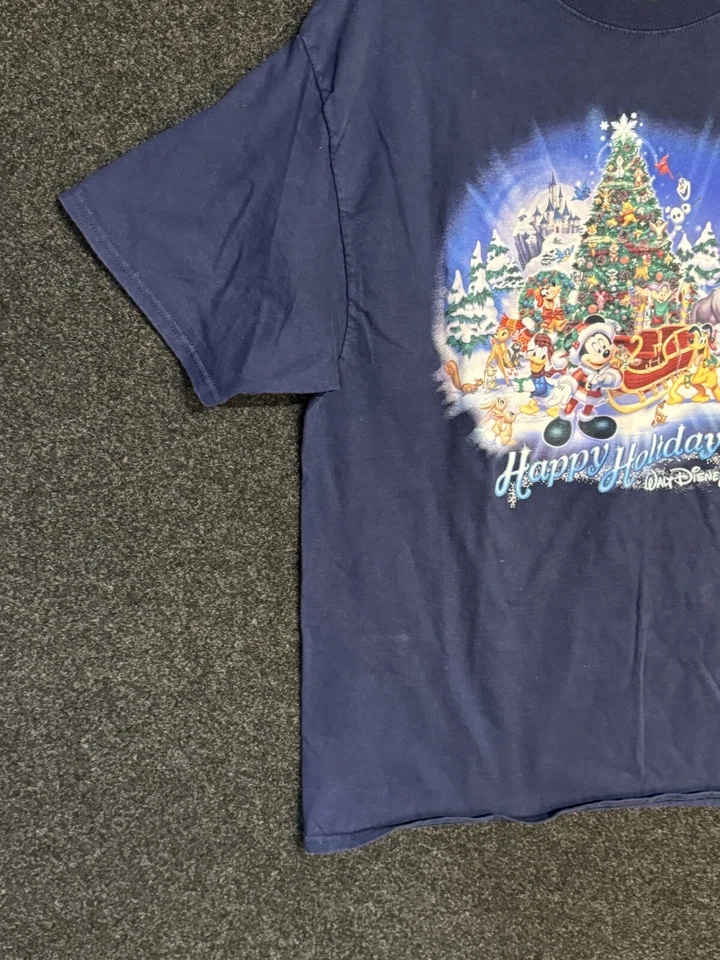 Camiseta Gráfica Navidad Azul Marino Felices Fiestas Parques Disney WDW Talla XL Foto 3 de 4