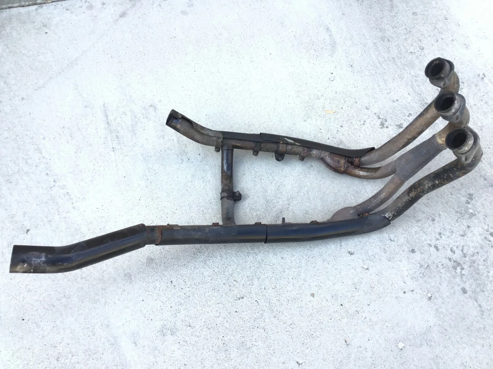 Triumph Sprint 900 1995 tubos de escape Foto 3 de 4