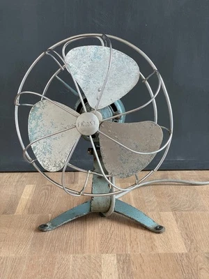 Vintage Ventilator England, Hammerschlag grün, Loft, Industrial, Shabby Chick - Bild 1 von 4