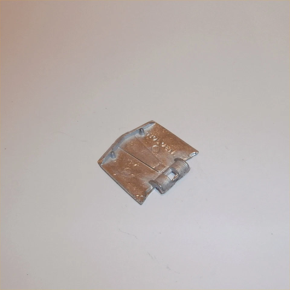 Dinky Toys 196 Holden Special Sedan Bonnet Hood - Image 2 of 4