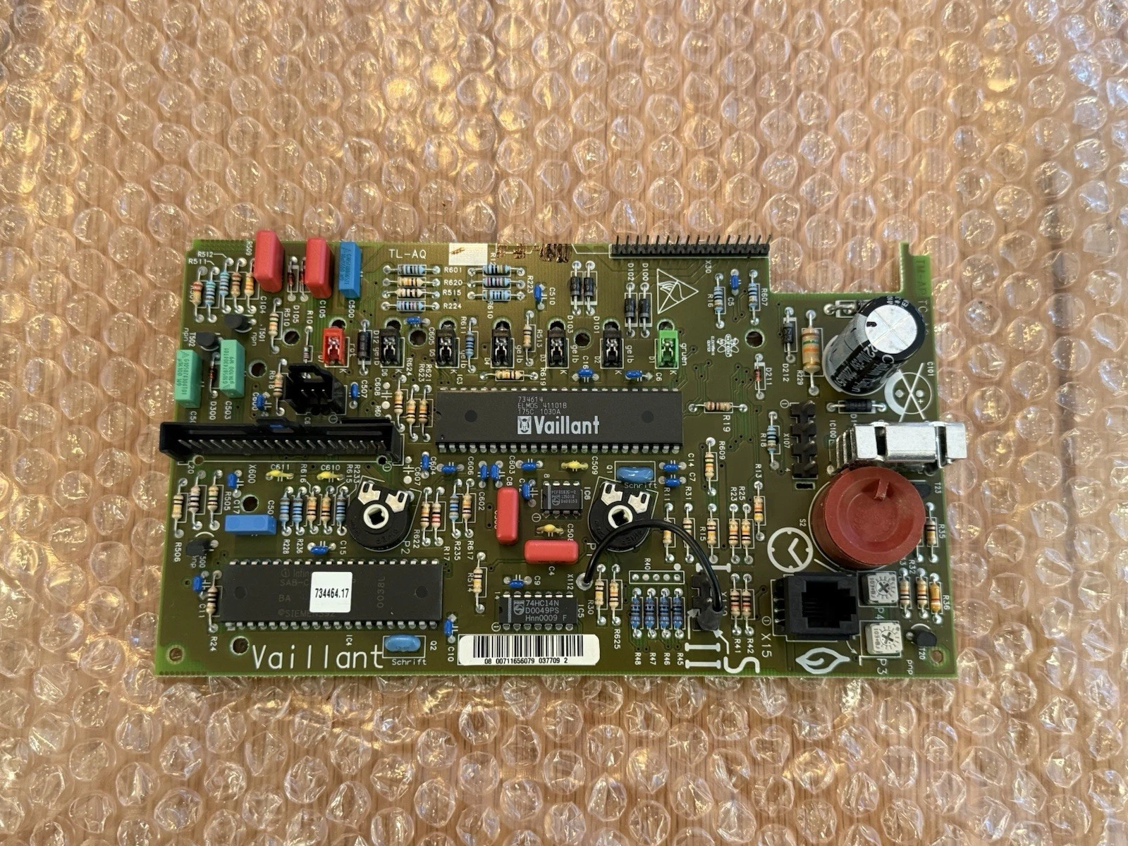 Vaillant Turbomax VUW 242/1E & 282/1E Set Of PCB 130438 - Brand New Boxed 5