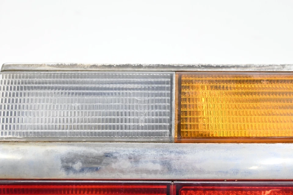 ⭐84-88 Bmw E28 Serie 5 Luz Trasera Lateral Paso Derecho Combinación Lámpara Unidad Fabricante Original Foto 4 de 4