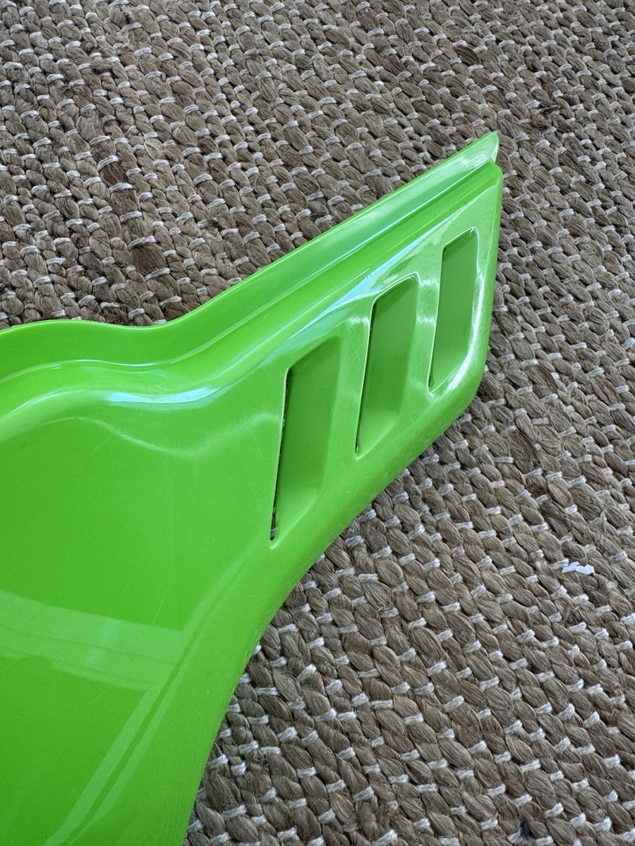 Kawasaki 1989 1990 KX80 OEM Right-Side Frame Cover / Race Plate Kawasaki 1989 1990 KX80 OEM Right-Side Frame Cover / Race Plate