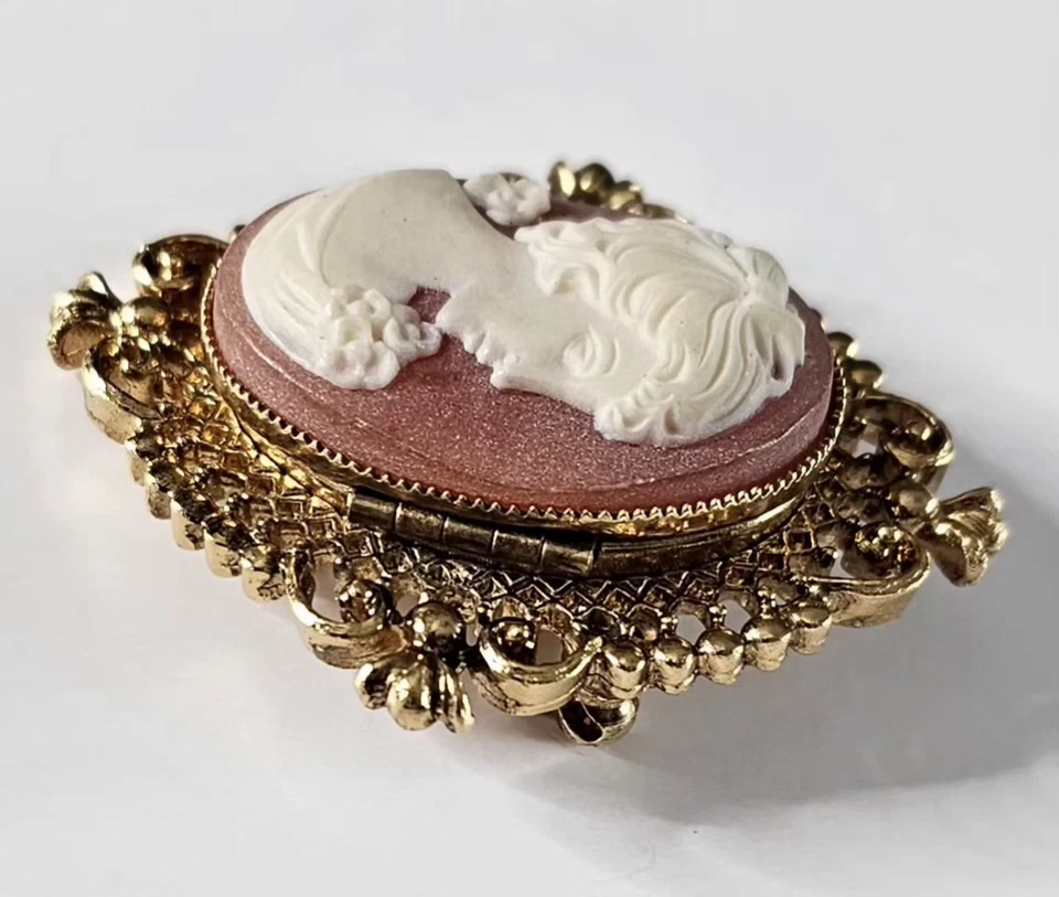 Винтажная модная золотистая брошь Avon с камеей для духов - Изображение 4 из 4