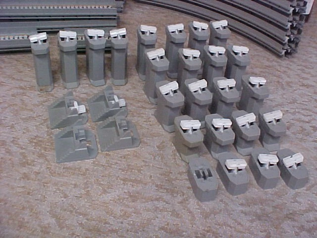 KATO 20-520 N scale Unitrack Single Elevated Curved line track R315-45°  LOT - Image 4 of 4