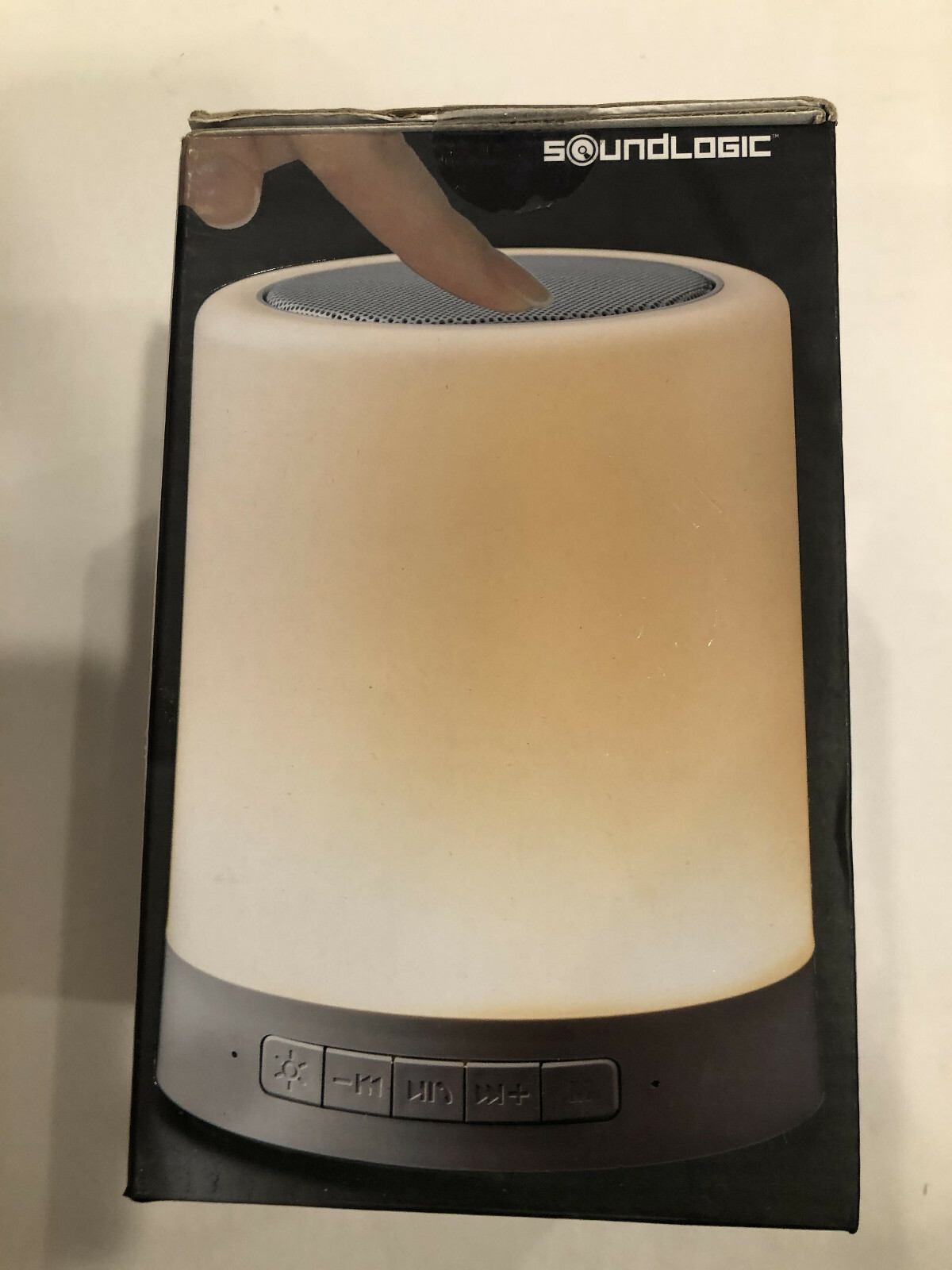 soundlogic color changing speaker