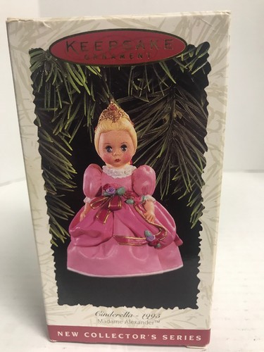 HALLMARK RICORDO CENERENTOLA 1995 MADAME ALEXANDER SERIE DA COLLEZIONE ORNAMENTO - Foto 1 di 5