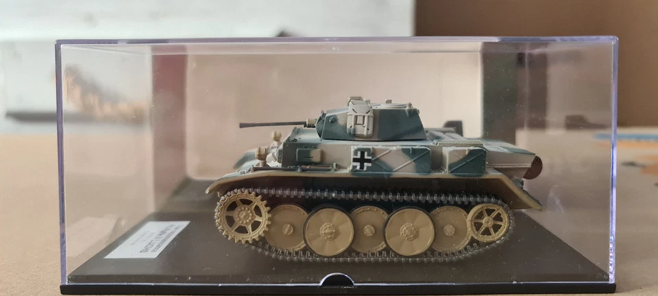 Panzerfahrzeug Pz. Kpfw. II Luchs (GER) von Master Fighter - Maßstab 1:48 - Bild 4 von 4