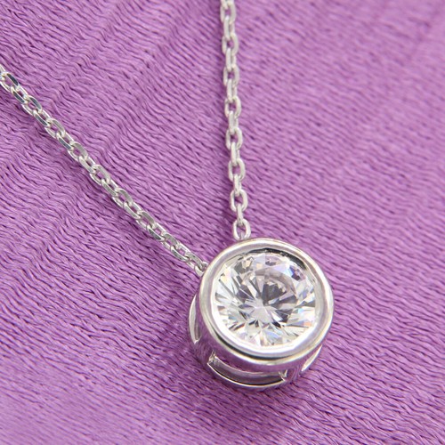 3.25CT Round Cubic Zircon Solitaire Bezel Set Pendant in Silver 18" Cable Chain