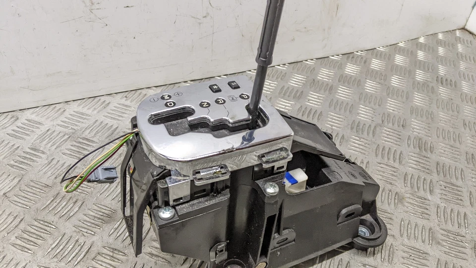 PEUGEOT 307 S MK1 5DR HATCHBACK 2007 GEARSTICK  - Image 4 of 4