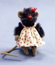 DEB CANHAM'S HOT EDITION " HUG ME"  MINI MOHAIR MOUSE