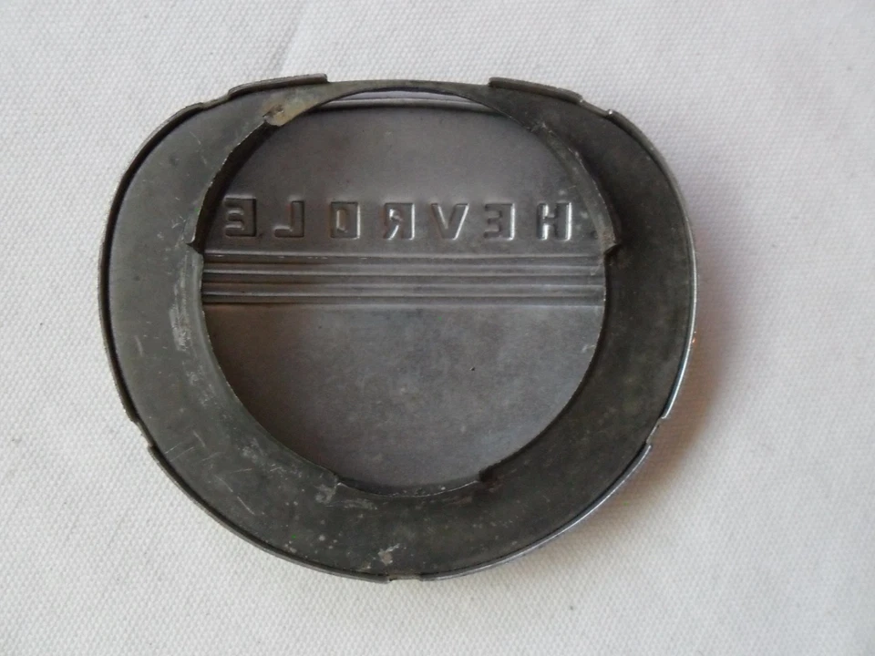 Tapa de botón bocina original GM 1947-1953 camioneta Chevrolet Foto 2 de 4