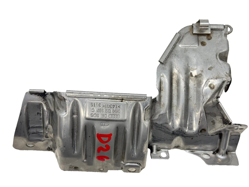AUDI A3 8V QUATTRO 2015-2020 2,0 L TURBO CUBIERTA ESCUDO TÉRMICO 06K129597C OEM Foto 2 de 4