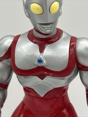 VINTAGE Bandai 1990 ULTRAMAN GREAT Ultraman Series Figure Red and Silver - Picture 3 of 19