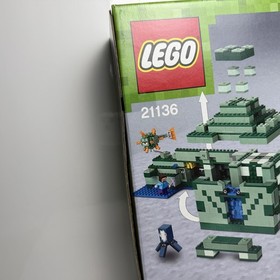 Lego Minecraft 21136 The Ocean Monument Sealed