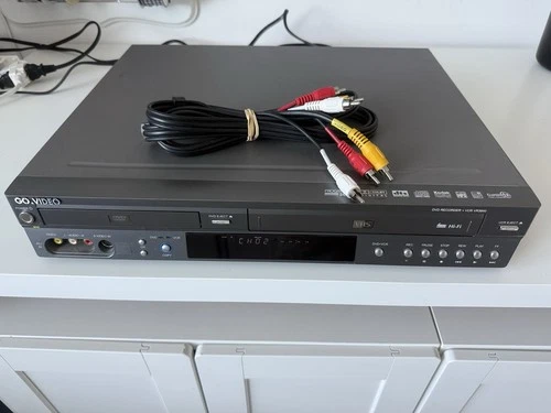 Go Video VR3840 DVD Recorder VCR VHS Player Combo