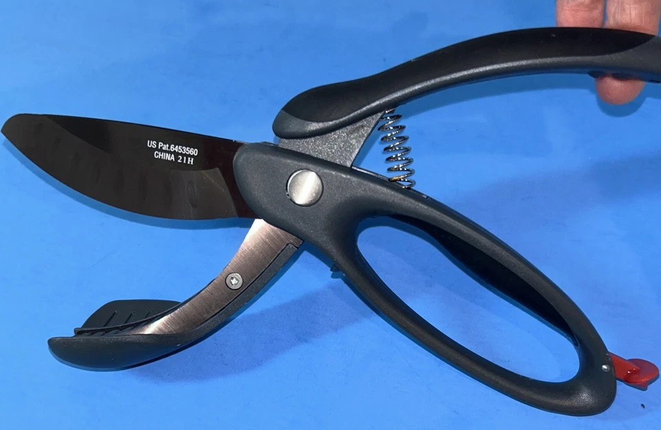 Tijeras de cocina de chef mimadas para picar ensaladas de doble hoja Foto 4 de 4