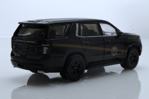 2021 Chevy Tahoe West Virginia WV State Trooper Police 1:64 Scale Diecast Model - Picture 4 of 6