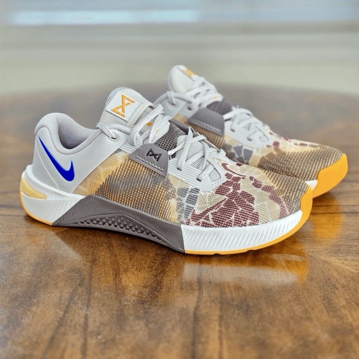 Nike Metcon 10 AMP Light Bone Cave Stone Gym Training Shoes 