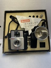 Vintage Kodak Brownie Starlet Outfit NO. 23E Camera