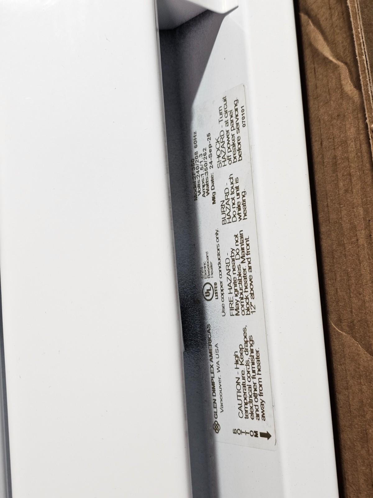 Cadet 2F350W F Series 24" Electric Baseboard Heater 1195/895 BTU, 240/208 Volt