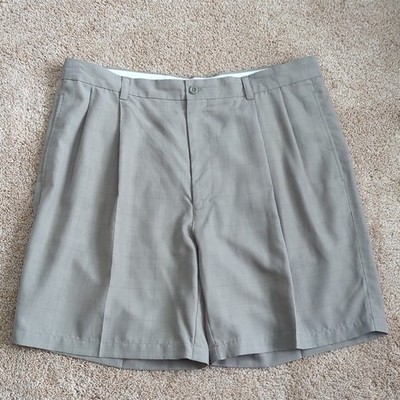 Arnold Palmer Men's Plaid Dress Shorts Pleated Front Rayon Poly Pockets Golf