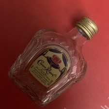 CROWN ROYAL CANADIAN WHISKY ADVERTISIGN VTG MINIATURE GLASS BOTTLE EMPTY 50ml